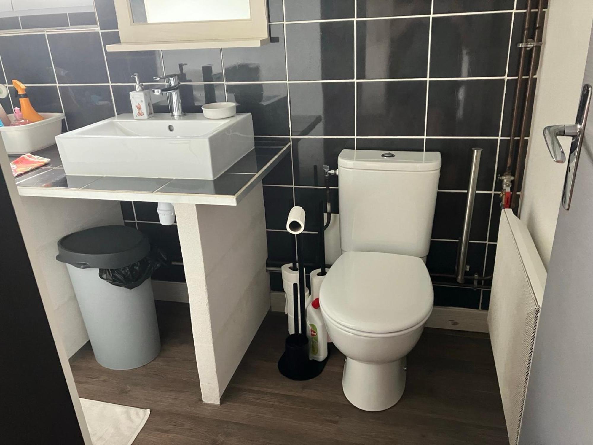 Chambre Chez Armelle Avoine Ngoại thất bức ảnh